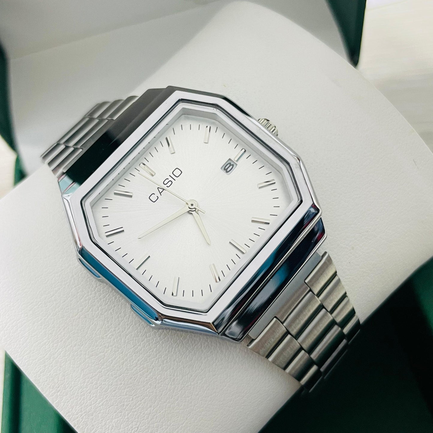 MONTRE - CASIO RETRO